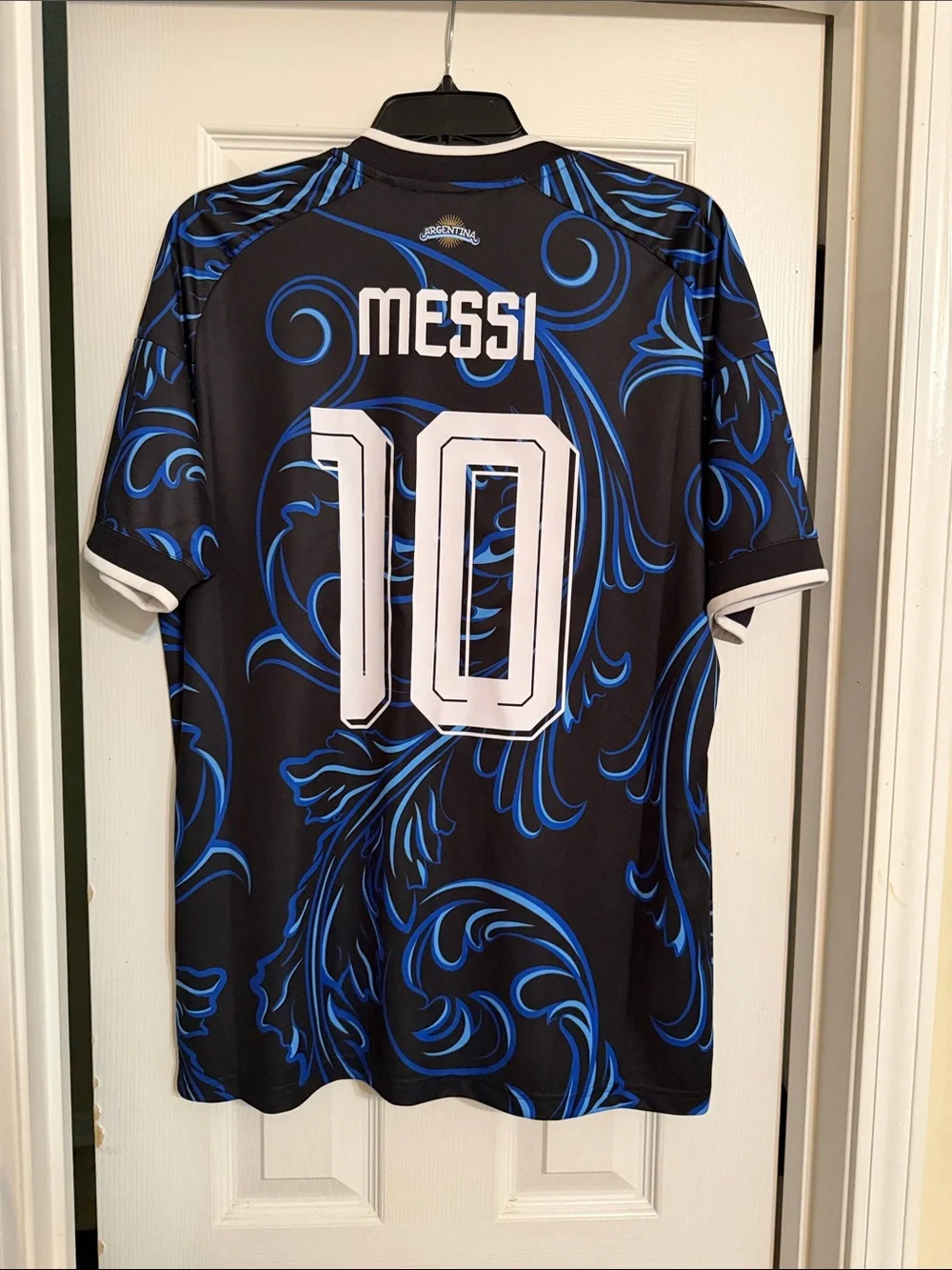 adidas Men’s Black & Blue Argentina Messi #10 Soccer/Football Jersey